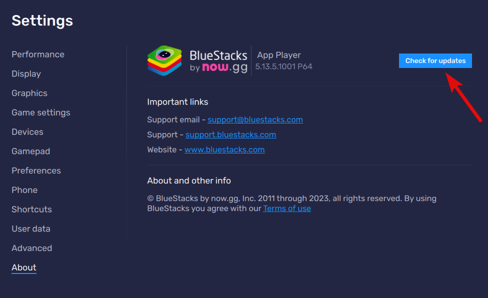 Кнопка «Проверить наличие обновлений» в BlueStacks