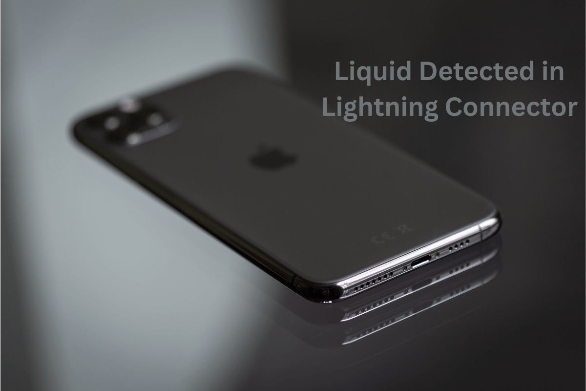 liquid detected in lightning connector iphone