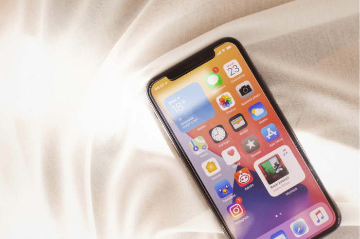 How to Fix Home Screen Wallpaper Appear Blurry on iPhone 1