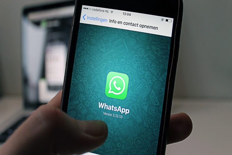 How To See WhatsApp Status Without Adding Contact
