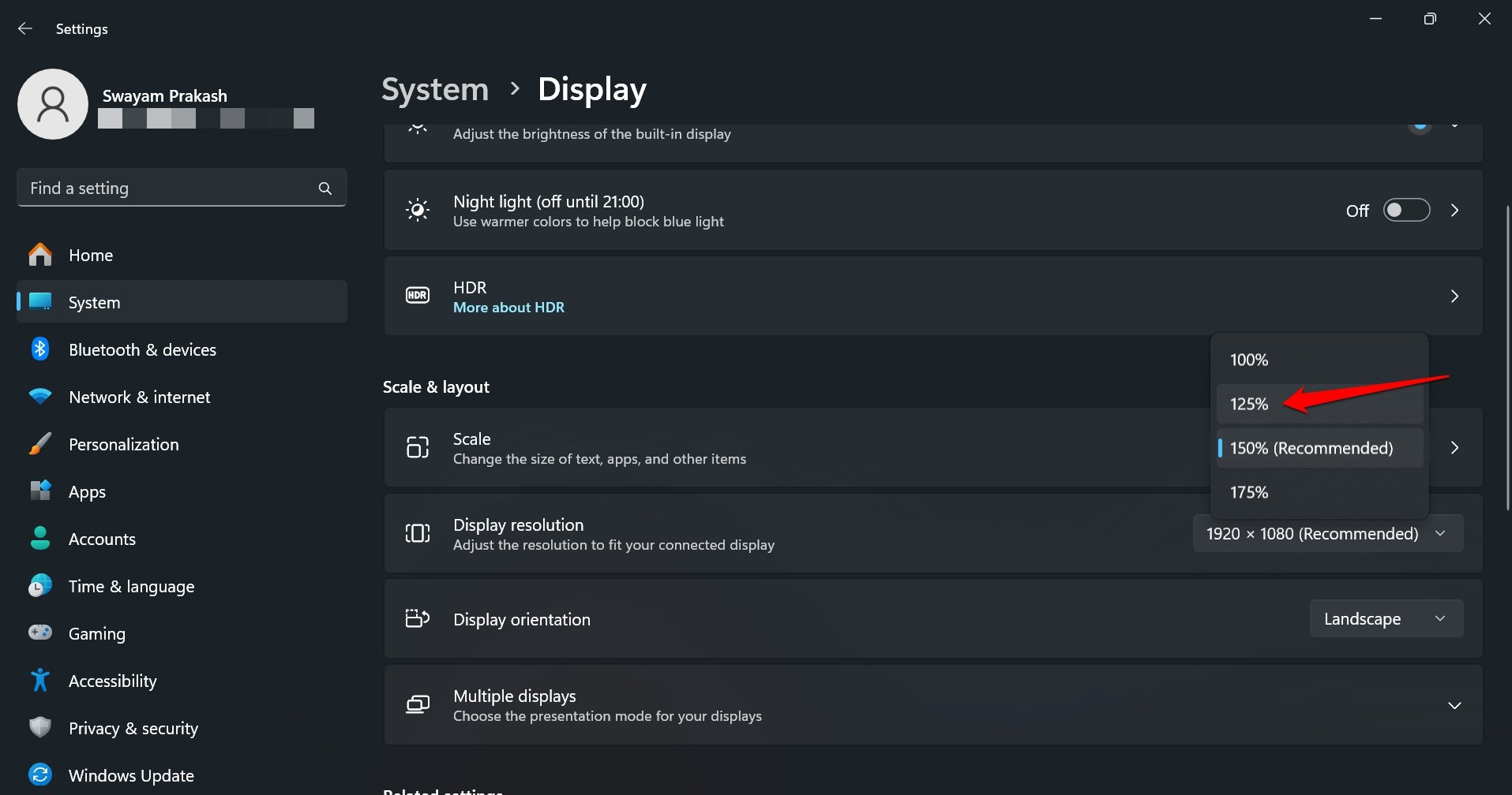 change the display scale in Windows 11